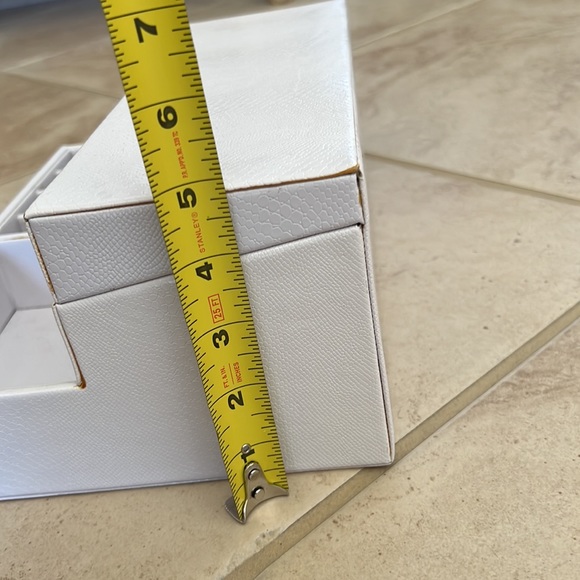 Make up organizer - Picture 10 of 13